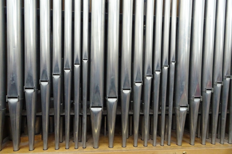 Pfeifen einer Kirchenorgel